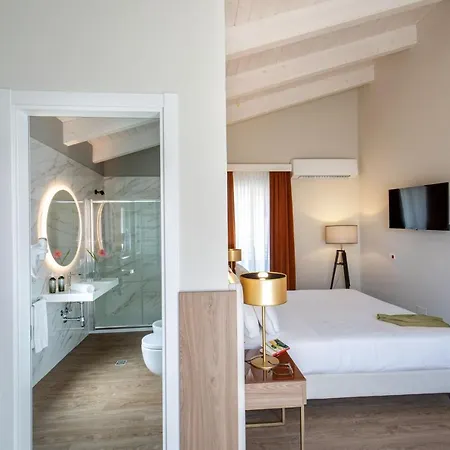 Della Piana Szálloda