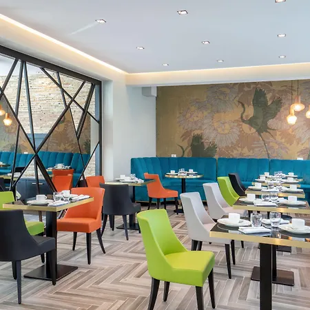 Della Piana Отель Авеццано