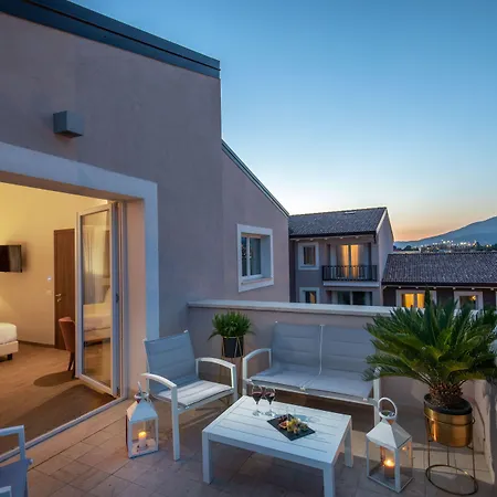 Della Piana Авеццано