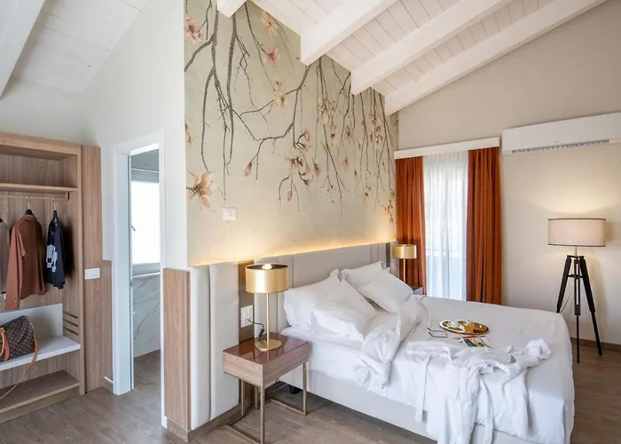 Della Piana Hotel 4*